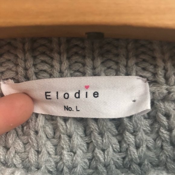 Elodie Chunky Knit Oversized Pullover Sweater - Picture 6 of 6